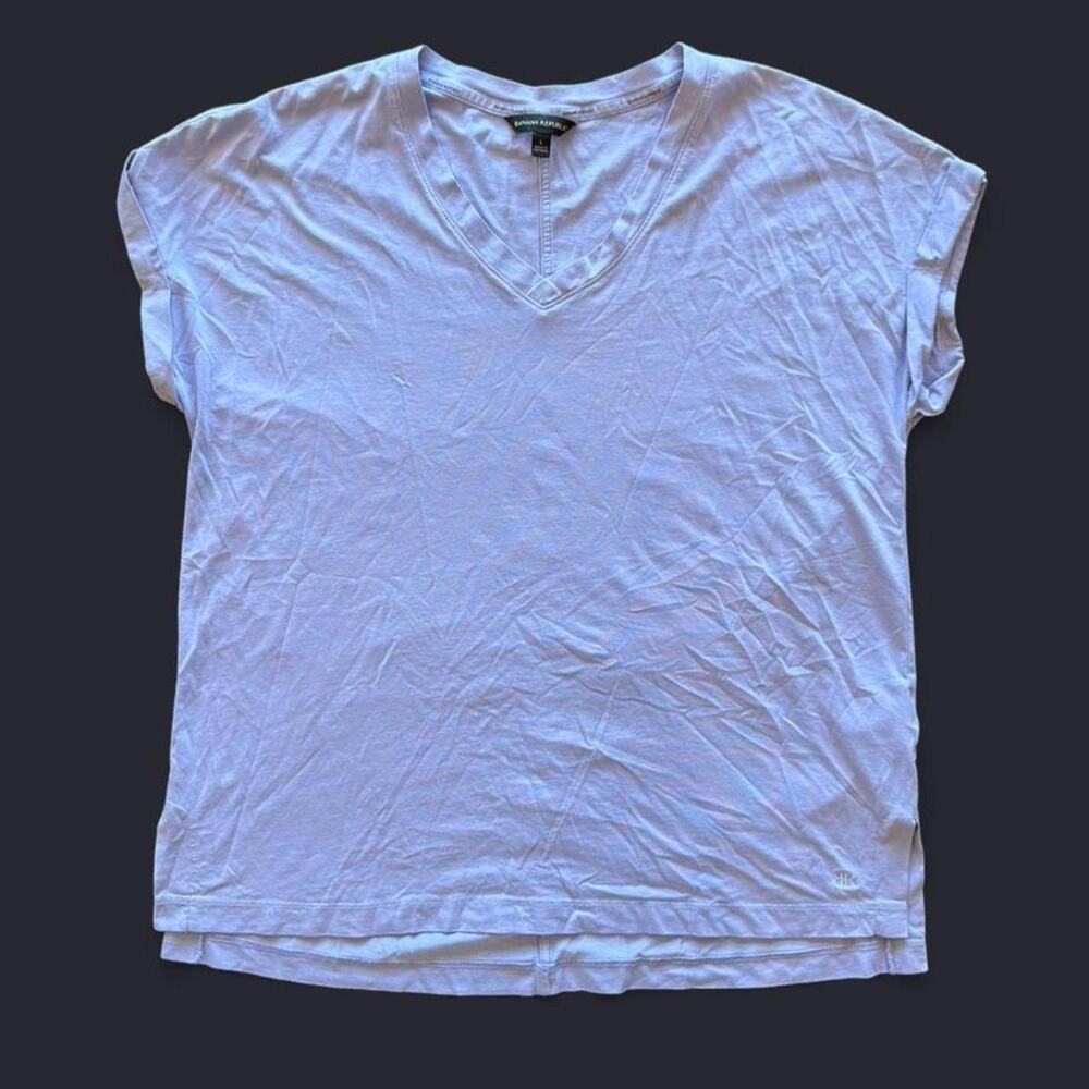 Banana republic purple v neck